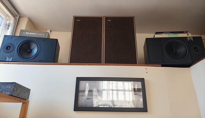 speakers